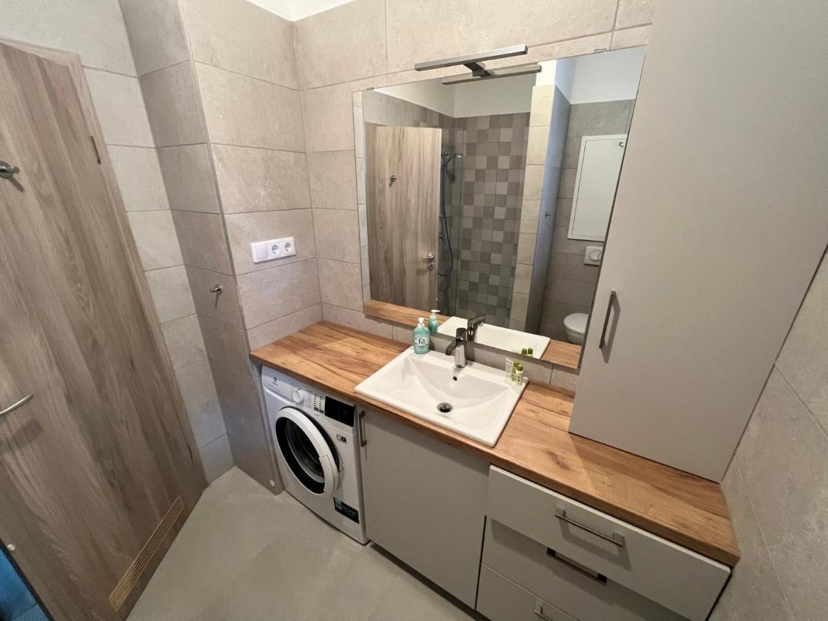Bez7 Apartman Boedapest Buitenkant foto