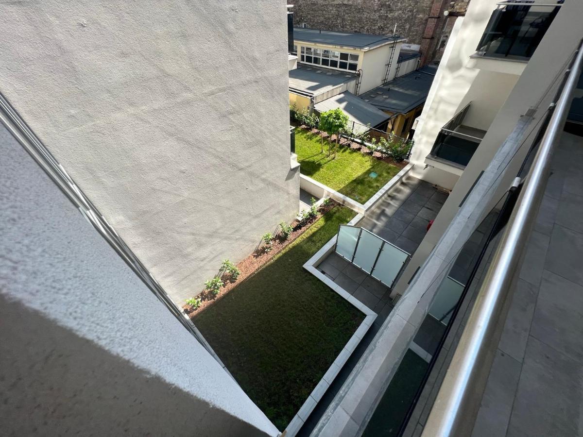 Bez7 Apartman Boedapest Buitenkant foto